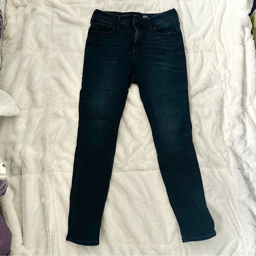 SIZE 6 SHORT | Old Navy Rockstar High-Rise Skinny Jeans